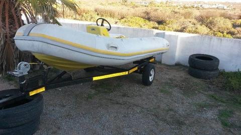 rubber duck semi ridget boat with console