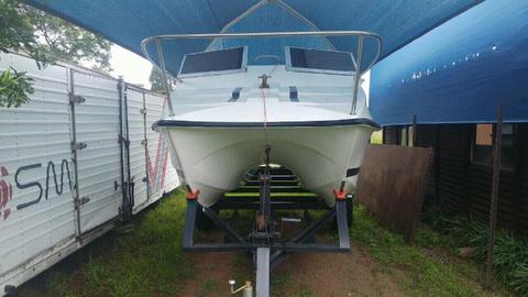 Cat 2x50 hp yamaha outboards