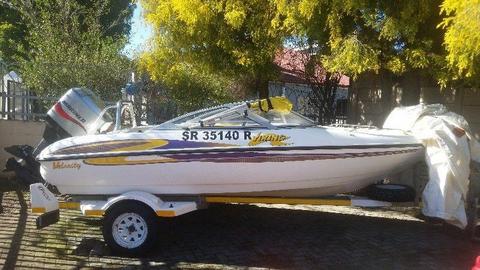 Viking Velocity Lux 2004 125hp Mariner Outboard Motor