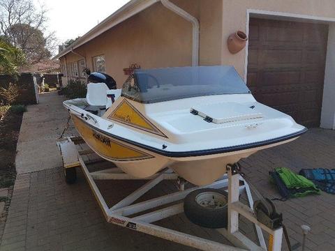 Arrow head ski boat for sale
