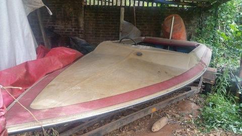 115 Evinrude Motor on boat with trailer