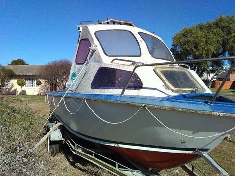 boat for sale on galvanised trailer