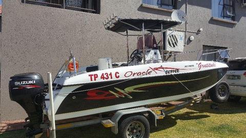 2012 ORACLE 17ft 2 x 60HP SUZUKI FOUR STROKES