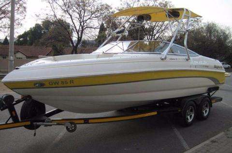 2004 Bryant 219 with 5.7L V8 Mercruiser 350 MAG with Bravo 1 Gearbox