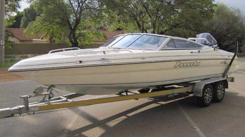 2010 Panache 2250 with 200hp Yamaha 4-Stroke Motor