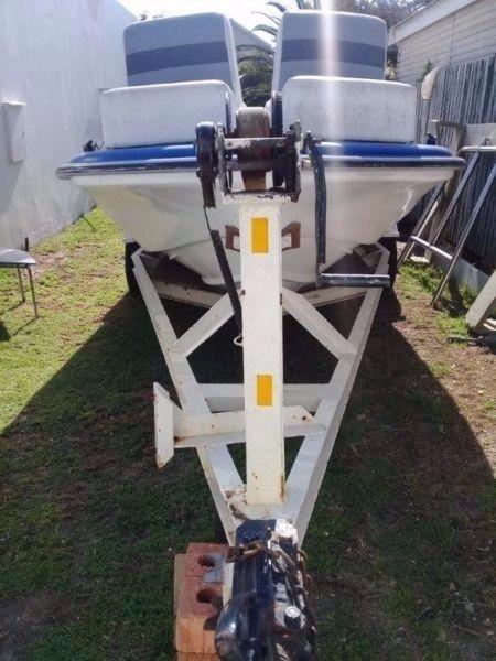 boat trailer for 17 or 18 ft boat -heavy duty !