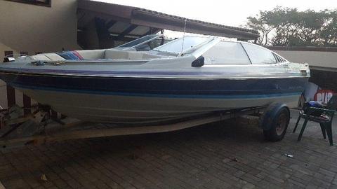 Bayliner Speedboat Capri v8 Inboard