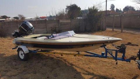 Mercury 115Hp outboard motor on Challenger 160 Speedboat