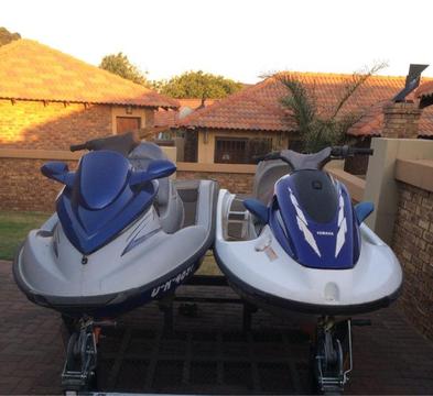 2 x jetski's