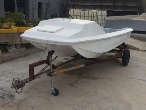 Cathedral boat