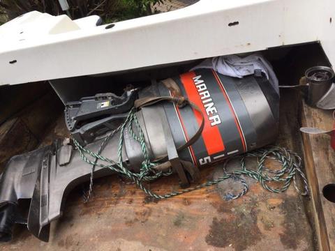 Good condition Mariner 115 hp outboard engine(with 3 props) make me an offer