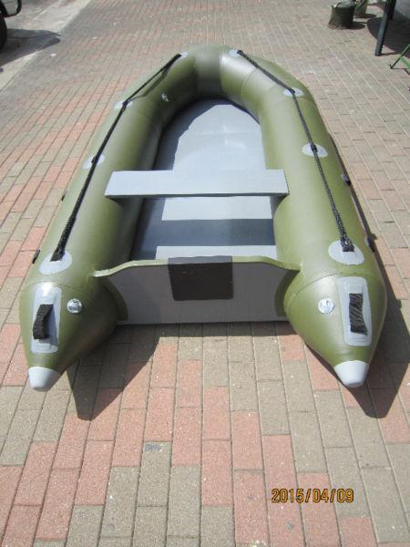 Inflatable rubberduck 3.2m fishing boat 3.2m,BRAND NEW, Perfect for Bass and Fly fishing