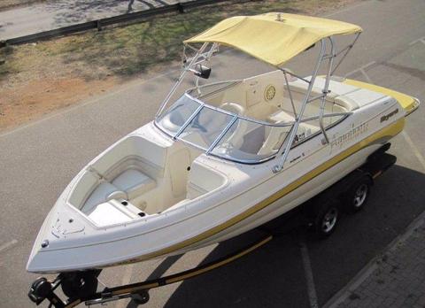 2004 Bryant 214 with 5.7L V8 Mercruiser 350 MAG with Bravo 1 Gearbox