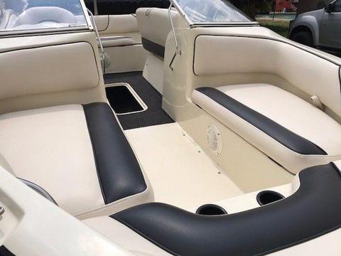 Raven Excel 19ft