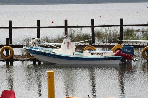 skiboat on trailer