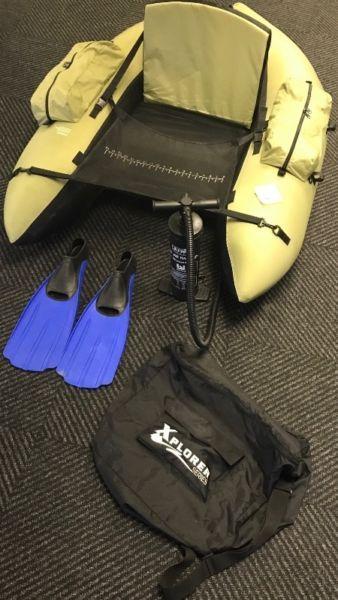 **XPLORER SERIES FLOAT TUBE EXCELLENT CONDITION INCLUDES ORIGINAL ACC. **FREE GARMIN FISHING SHIRT**