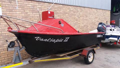 Deapsea boat