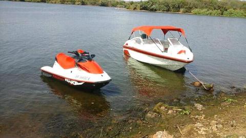 Raven infinity 181 ski boat