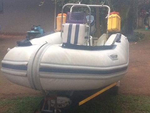 4.7m Rubber duck with 60 Yamaha