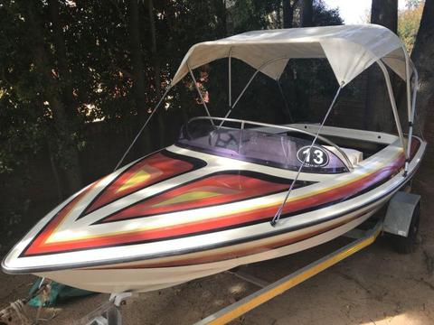 Malibu Speedboat