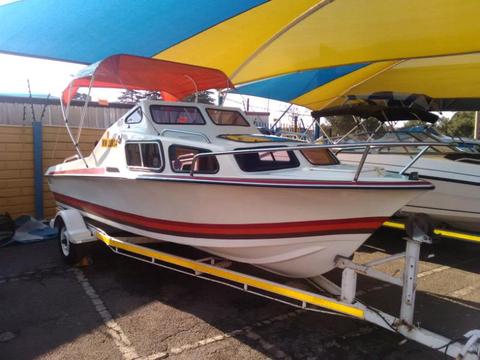 Sleep O Ret Cabin Boat