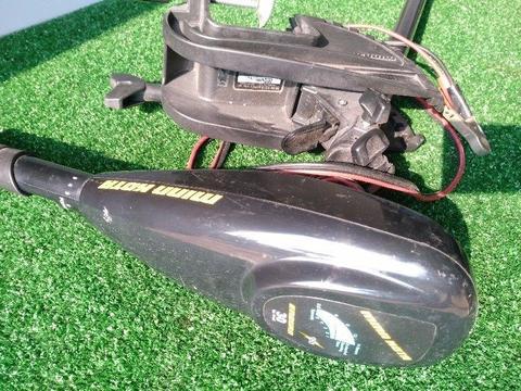 30LB TROLLING MOTOR IN EXCELLENT CONDITION