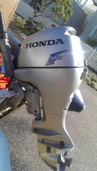 Honda 10HP Fourstroke Outboard - Electric Start