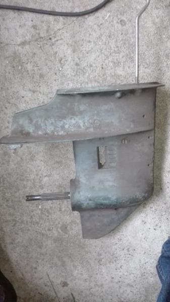 30 mariner-yamaha boat motor leg
