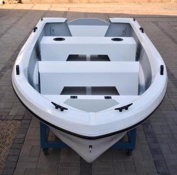 NEW SMALL BOAT FOR SALE