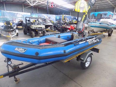 archilles 3,8 on trailer , 25 hp mariner /yamaha tiller mint condition !!!!!!!!!!!