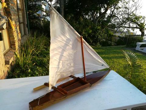 Model yacht. Polynesian outrigger