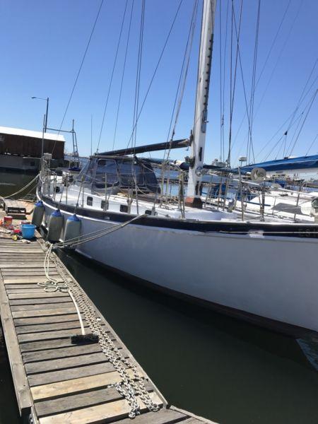 50 Foot sailing yacht with mooring