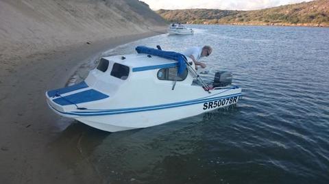 14ft Cabin Boat