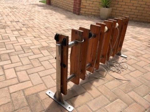 Scuba cylinder rack for Boat