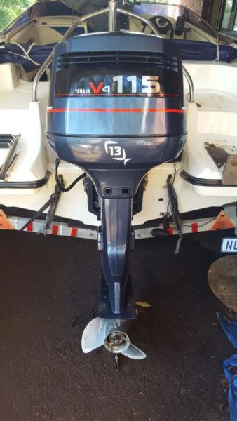 Yamaha 115 outboard Mint