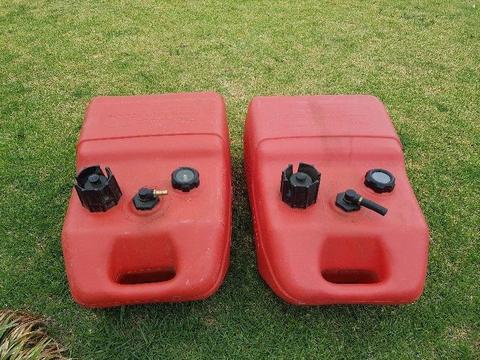 Boat fual tanks - 25L x 2 - R600 for both