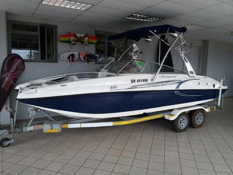 2150 Sunsport with 5L Mercruiser inboard