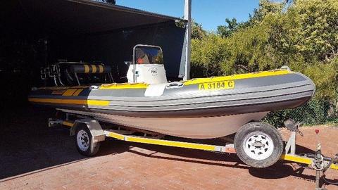 5.6 Stingray Semi Rigid Rubber Duck for Sale R15000