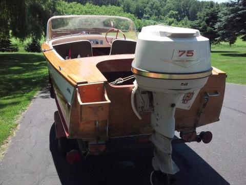 Boat and Outboard repairs and Respray/Stickers