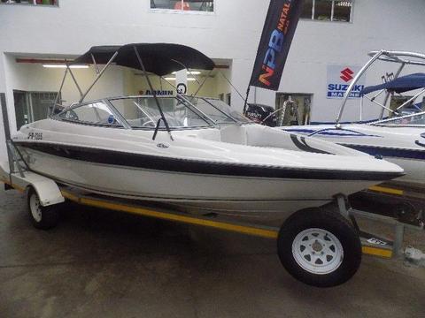 scimitar 20 ft on trailer 200 hp evinrude etec 86 hours only !!!!!!!!!!!!