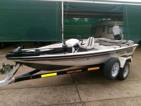 BASS RANGLER X 13 BASS BOAT