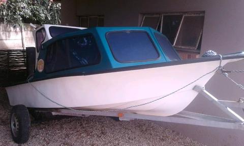 Kencraft cabin boat