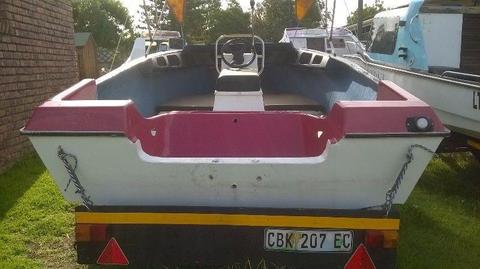 OPEN BOAT