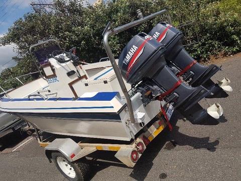 lovely Ace craft 15,6 center consol on galv B/n trailer with 40hp ele starts fully equipped cat c
