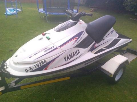 Yamaha Waverunner 3 Jetski