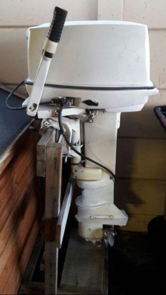 25Hp Johnson sea horse boat motor