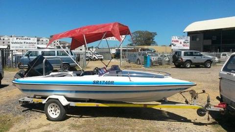 16 Feet Bow rider with Ski and rope and life jackets etc R 32 999 O.N.C.O