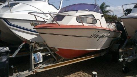 Cape Craft 19 ft on Trailer