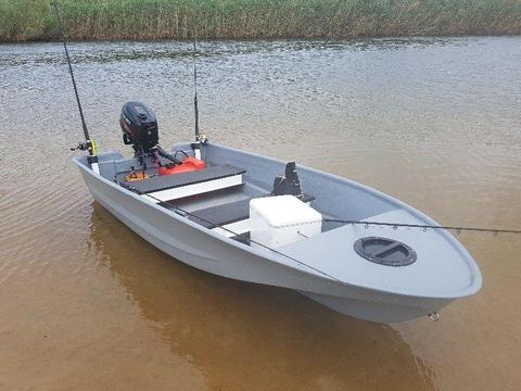 Rivier Runner for sale with 4 stroke ,8 hours on motor