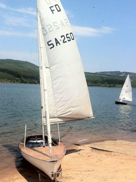 Flying Dutchman sail boat - 2 man dinghy